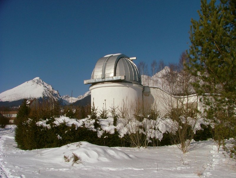 Observatórium Astronomického ústavu sa dočká opravy strechy a jeho kupol